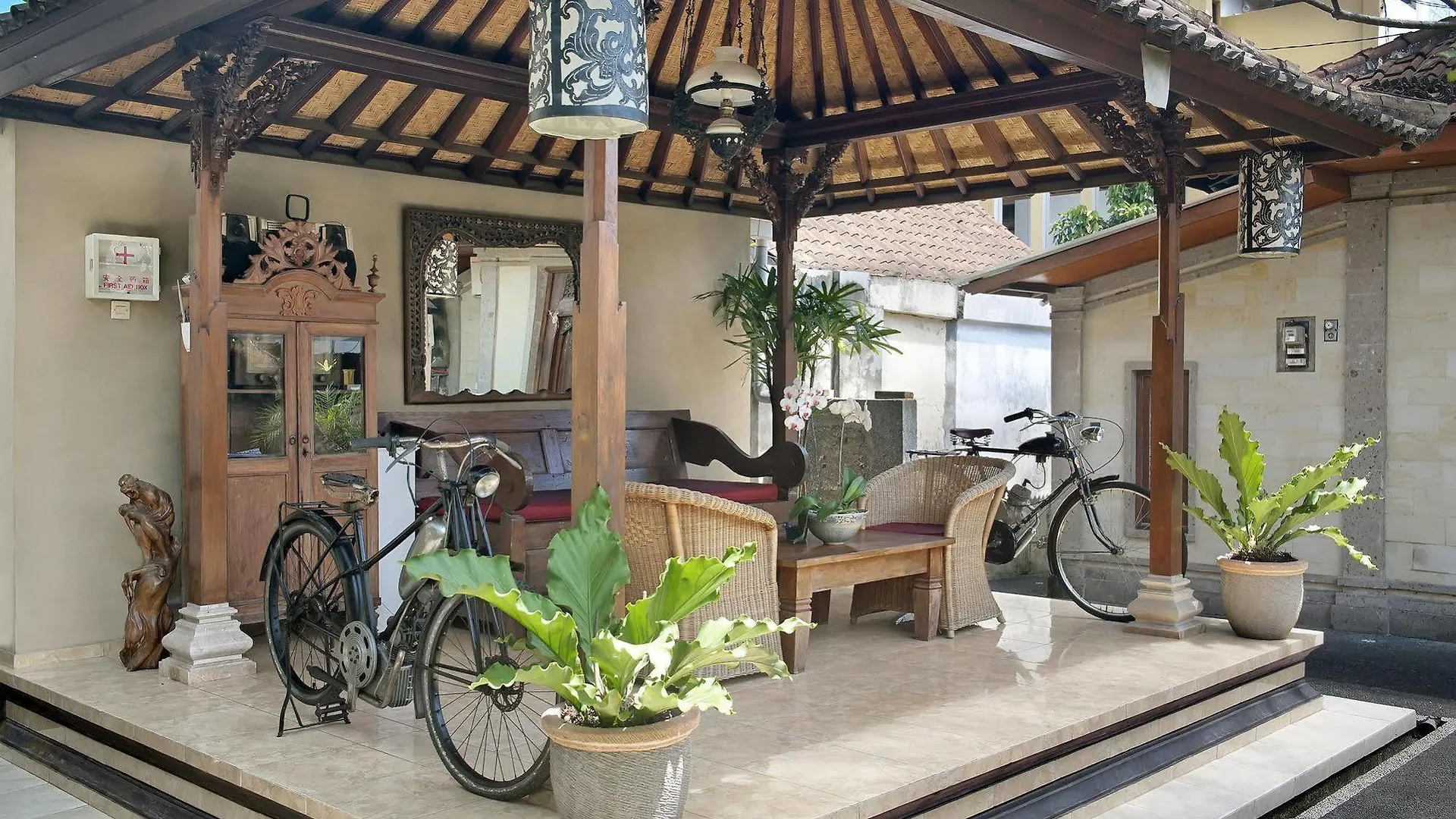 Teja Homestay 乌布 酒店